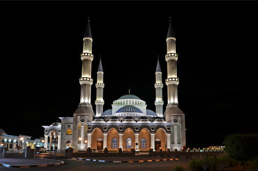 Al Farooq Mosque by Bilal Ismail 