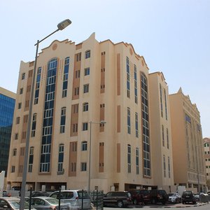 Building in Bin Omran 