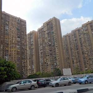 Why do people look for a studio for rent in Maadi?