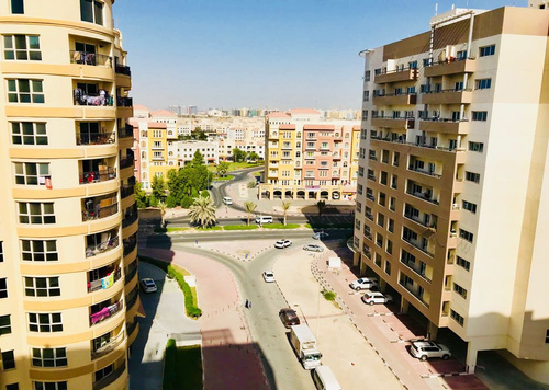 CBD vacant 1 Bedroom apartment for sale