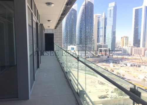 Dazzling Difc Views | Top floors |Daman