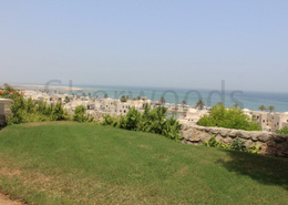 Lovely 2 Bedroom Villa in Cove with Pool