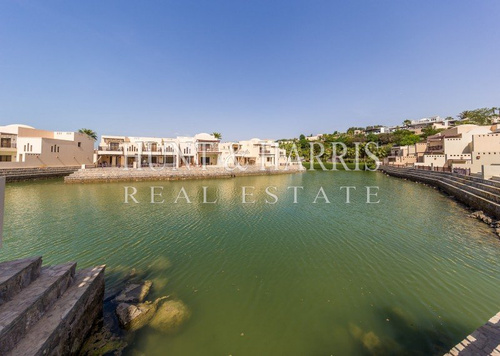 Lovely Partial Sea and Full Lagoon Views