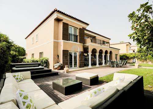 Stunning Family Villa in Green Community