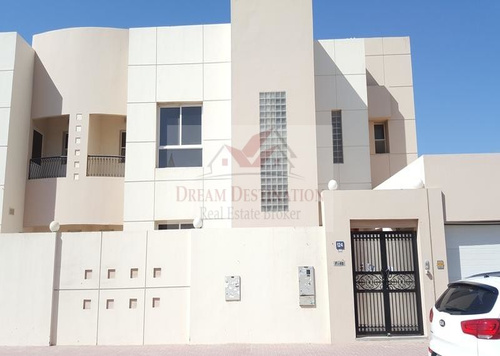 Great Offer 3 Bed Comp Villa in Al Bada