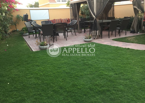 Look at Bigger Plot 1bed Corner landscap