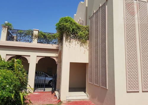 Mediterranian 2 BedroomS Villa(2cheques)