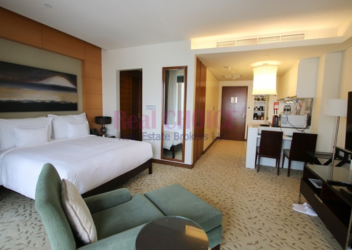 Fountain View | Luxury Furnished Studio