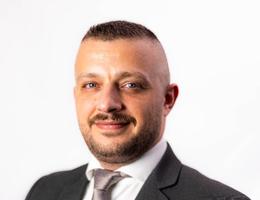 Naser Mohamad