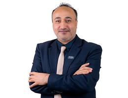 Ezzat Hanna