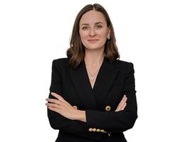 Agent Mayya Dubrovina