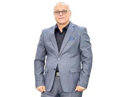 Al Majed Real Estate Amro EL Negely