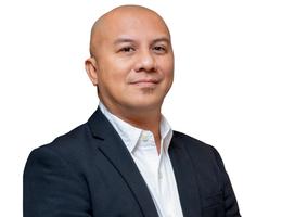 Wray Franciz Gadayan