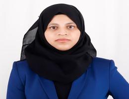  Lubnain  Fatima