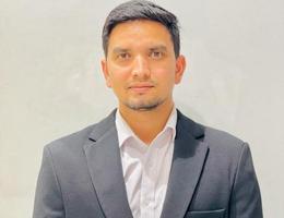 Suresh Giri