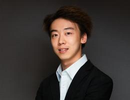 Renyuan Yang