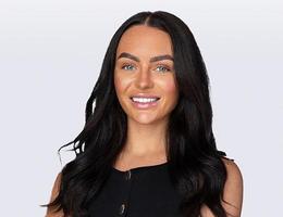 Holly Teven