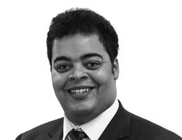 Aron Kujore