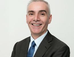 Simon  Mackey