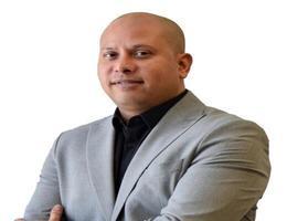 Aldrin  Thomas