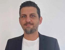 Anwar Zouyhed