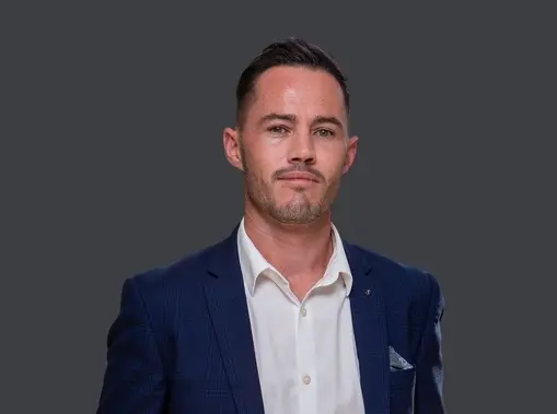 Travis Fox