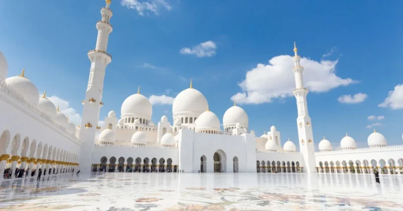 El Sheikh Zayed Mosque in Dubai