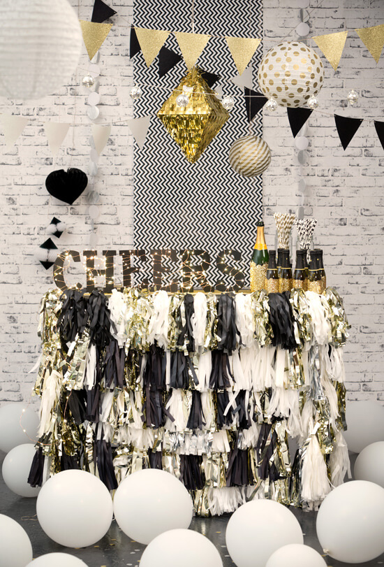 Diy Wednesday Last Minute New Year S Party Decorations