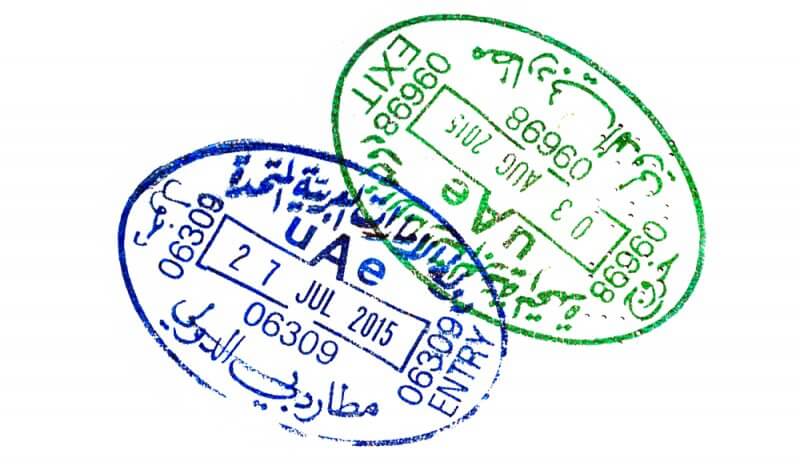 If you have a US passport that is valid for 6 months, you can ask for a 1-month stay visa upon arriving at the airport. 