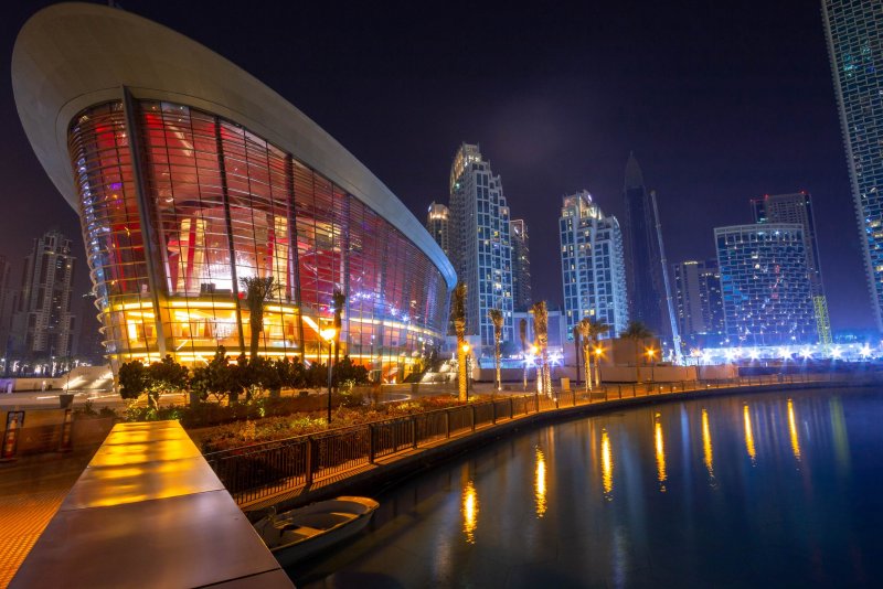 The largest iftar venue in Downtown Dubai serves both Arabic and international cuisine in a buffet setting