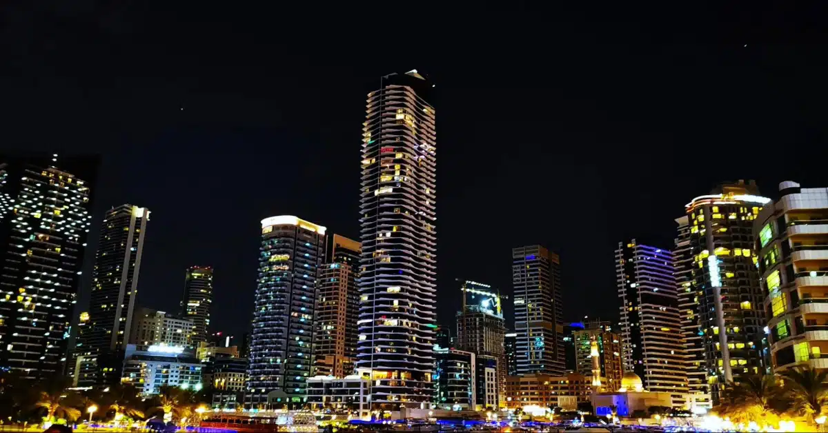 Dubai free zones around Downtown