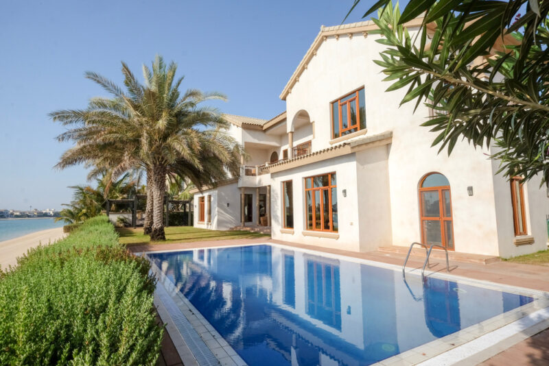 palm jumeirah luxury villas