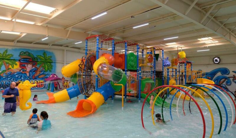 Splash indoor waterpark dubai