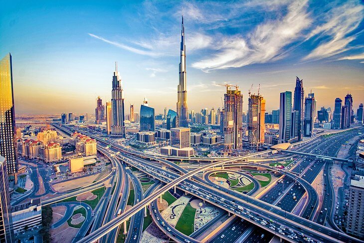 uae allows 100 ownership