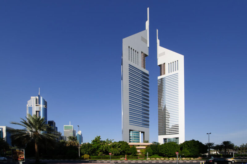 tallest office towers in dubai