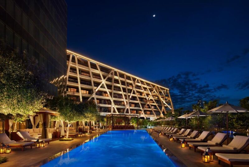 best staycation spots in UAE