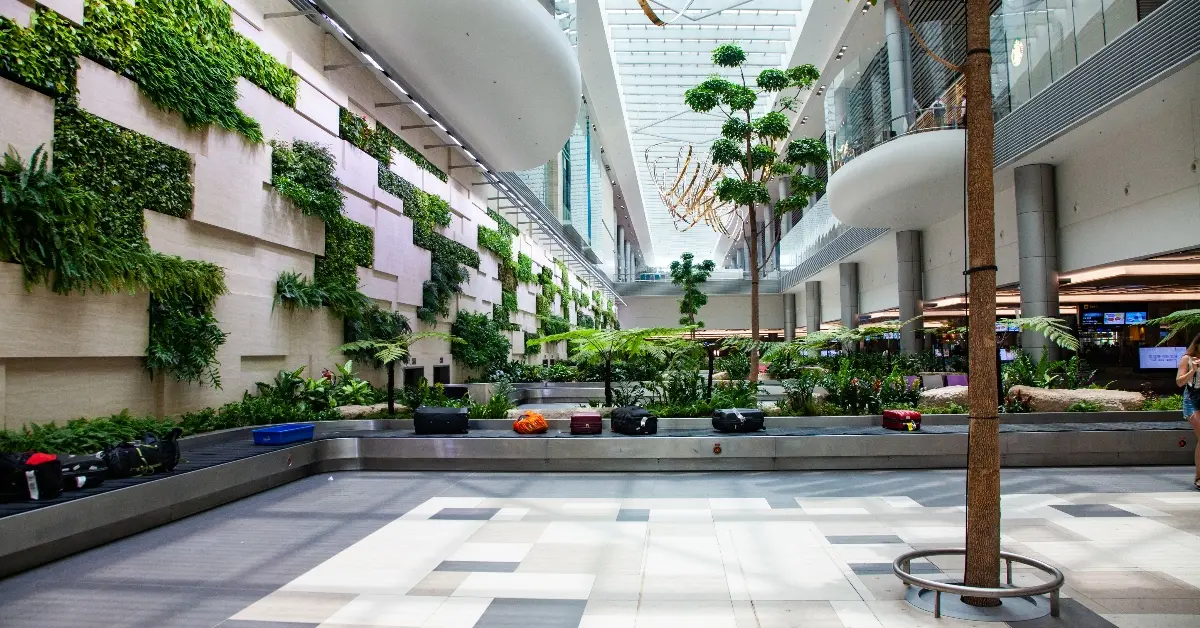 mall in sharjah with green areas