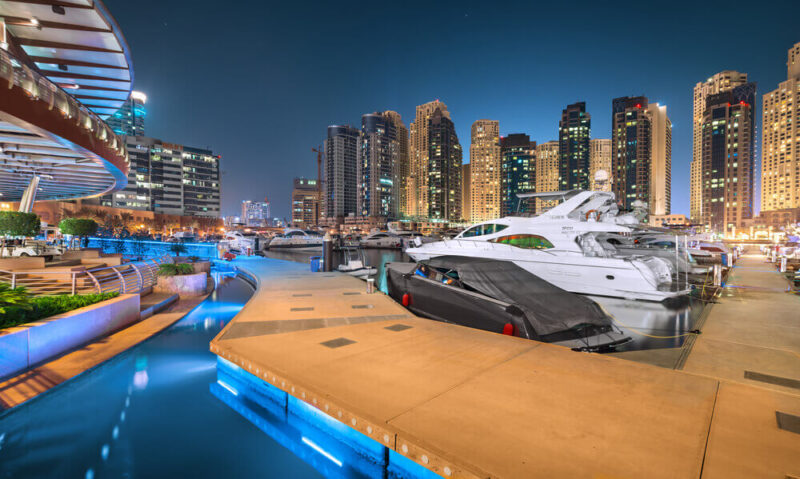 what to do in dubai marina