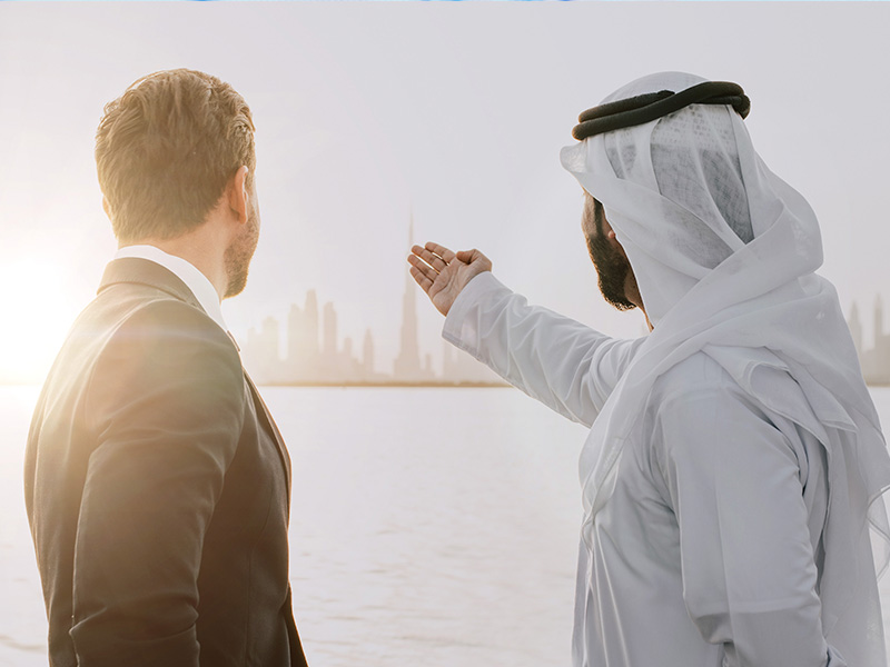 مستثمر اماراتي
