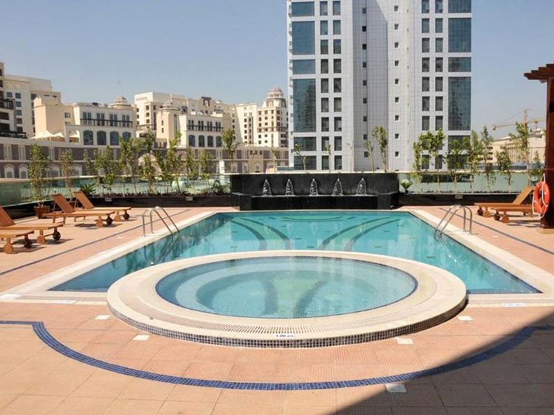 swimming pool