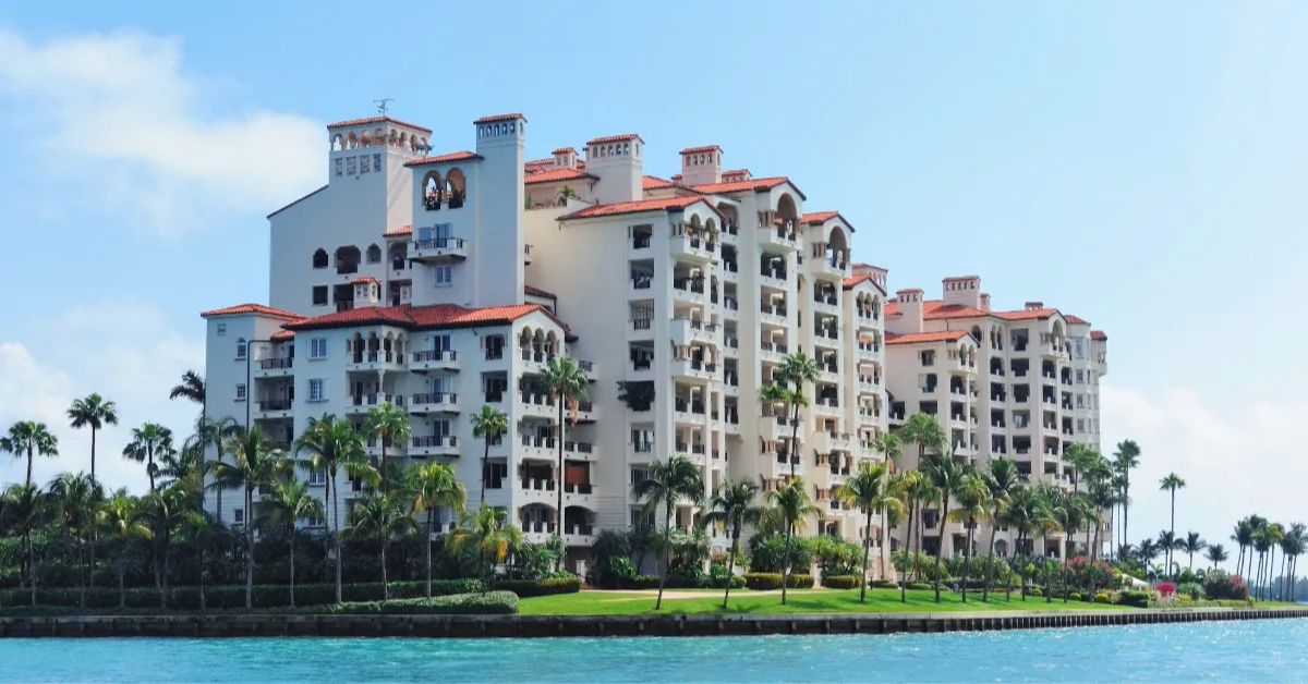 مجمع سكني في دبي