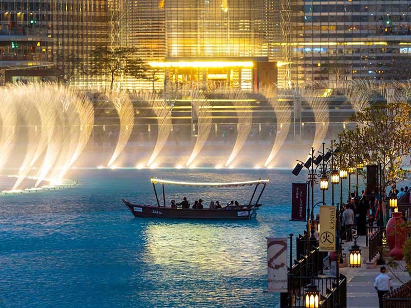 Dubai Lake Fountain Ride