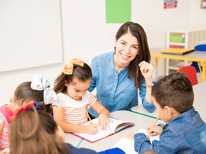 kids with teacher