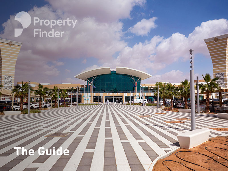 Al Jimi Mall Shopping Dining Entertainment More Property Finder
