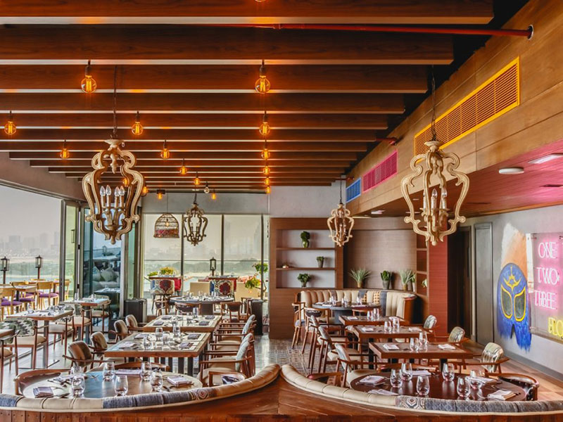 Aloft hotel restaurant
