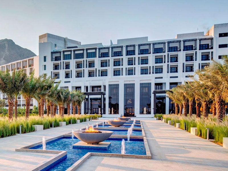 Intercontinental Fujairah entrance 