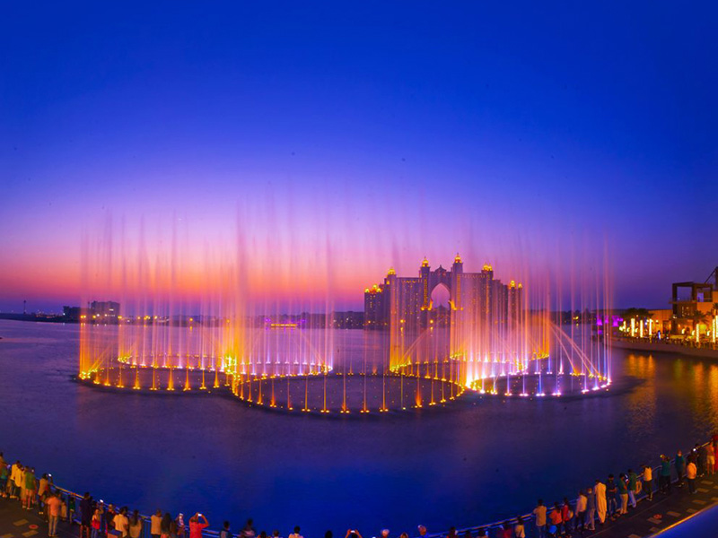 The Pointe Palm Jumeirah Fountain Walk North Dubai