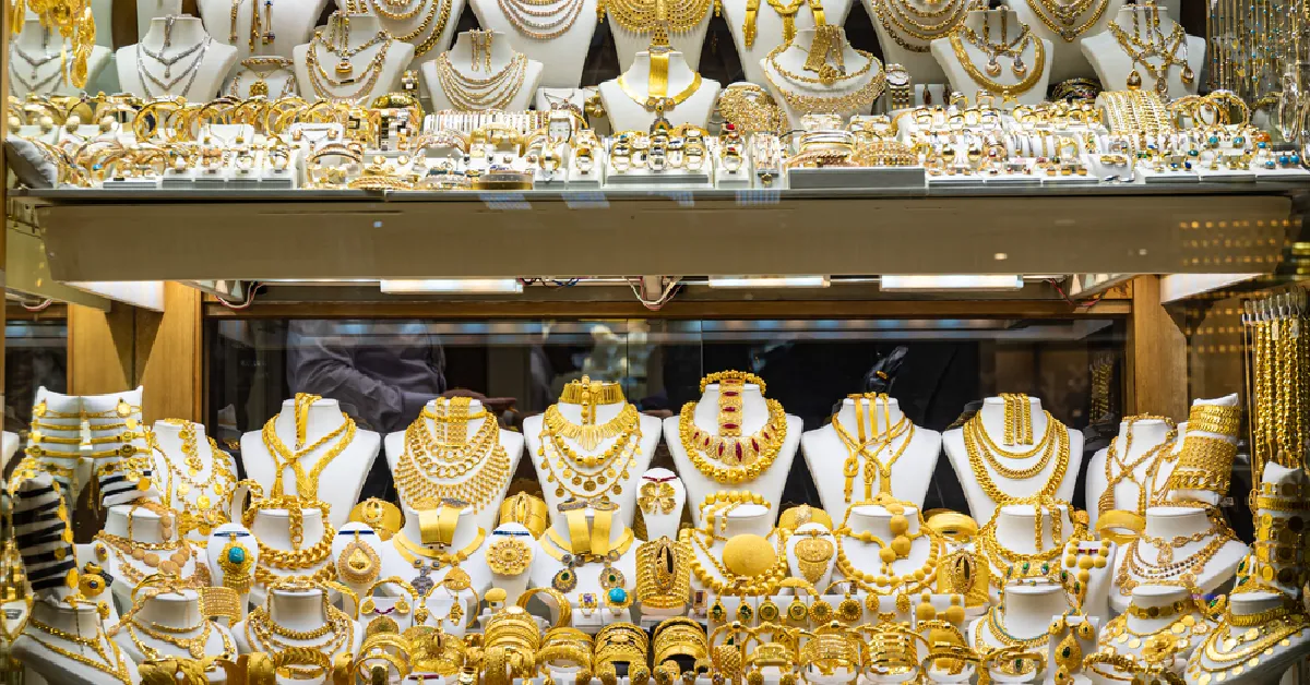 Buying gold in Dubai
