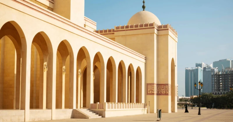 a photo of a mosque