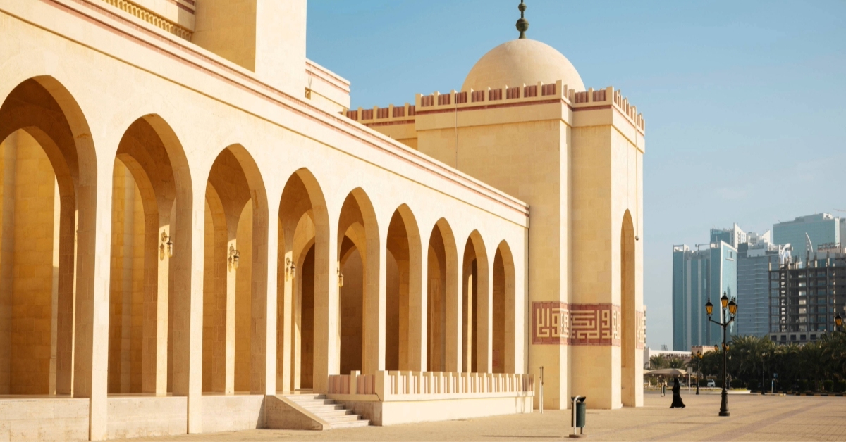 a photo of a mosque
